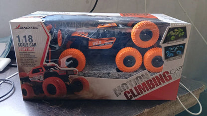 RC Climbing Car - 8 Wheels Rock Climber Remote Control Car